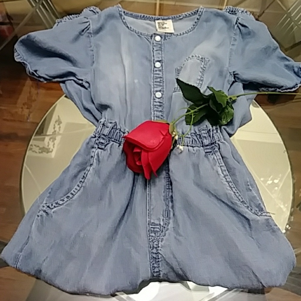 H&M GIRLS DENIUM ROMPER SIZE 6-7 - Picture 2 of 8